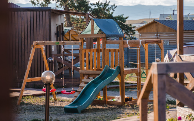 Dacha BaikalEco Family Hotel