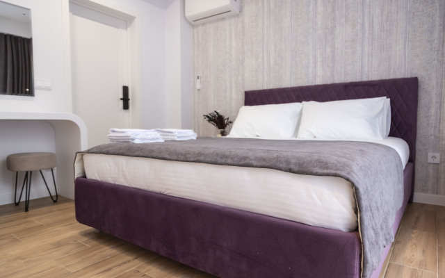 SilverPeak Apartments