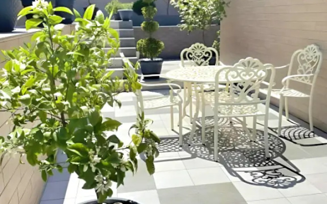 Apartments Holiday And Business