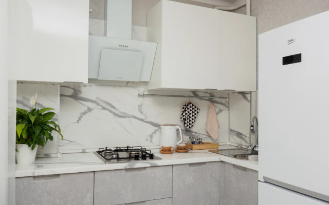 Na Universitetskoy 12/23 Apartments
