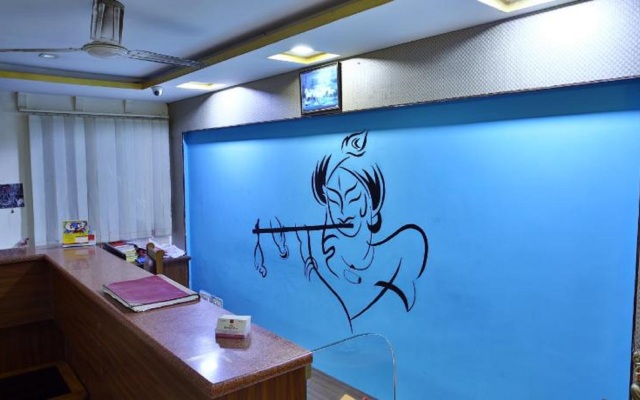 Royal Stay Hotel
