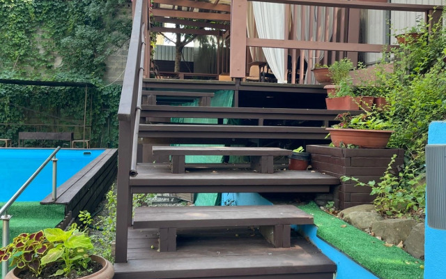 Semeyny Guest House