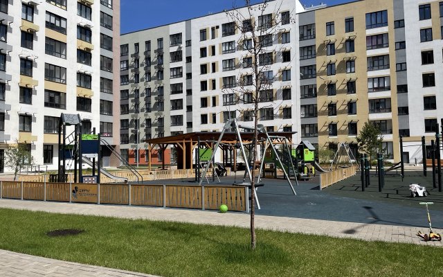 Prostornye Dobry Dom on Murzina ryadom Mega, Aeroport i trassa M5 Apartments