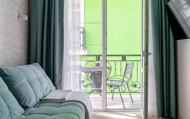 Red Apartments Art Layt Siti Bronte Apartments