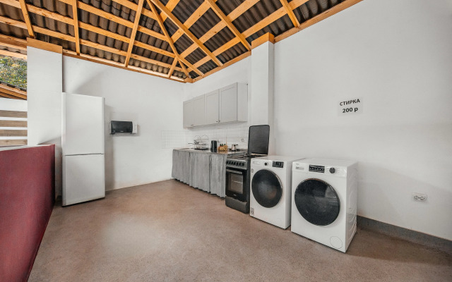 Hotel Eco House Pitiunt Resort