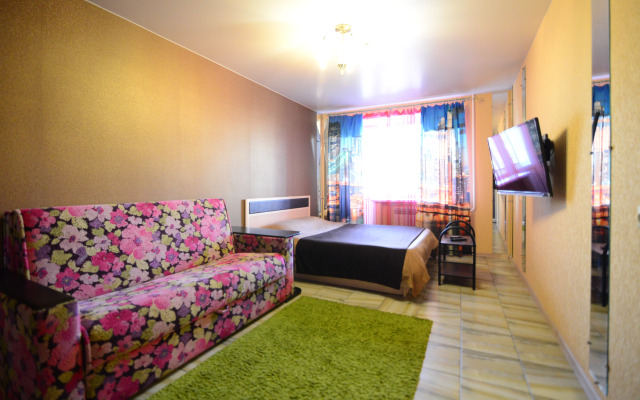 Квартира Посуточно в центре - просторная двухкомнатная