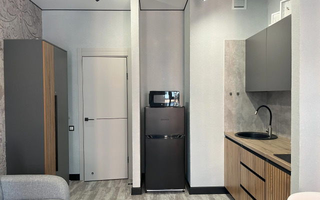 Royal Energy Flat