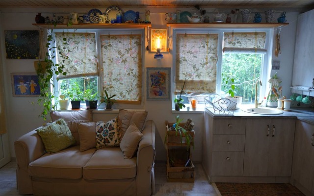 Helen and David Bird's Nest Apartments