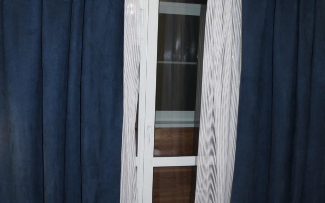 Na Sverdlova 79A NiceAparts Flat