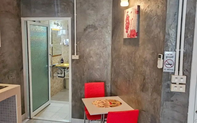 Апартаменты Suites & Gym Karon