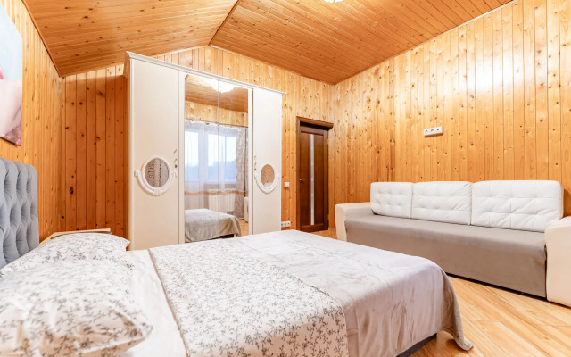 V Beleutovo S Basseynom I Saunoy Private house
