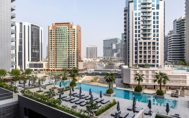 Potryasayuschie 2Br Apartamenty in Business Bay Apartments