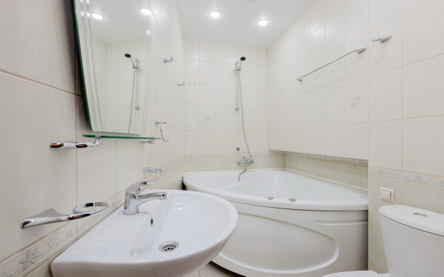 Апартаменты SpbStay с сауной на Невском проспекте 124