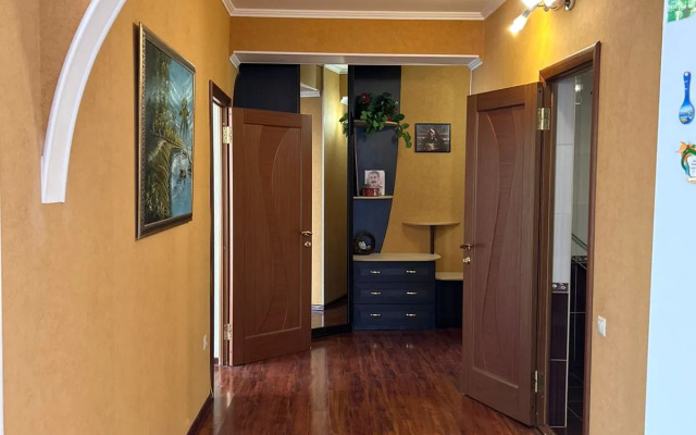 Kvartirka U Morya Flat