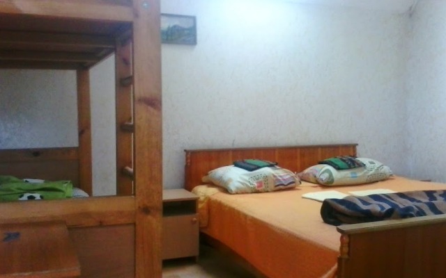 Tri Kita Guest House