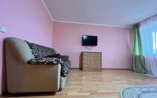 Апартаменты 3кв Южный ТРЦ Фаворит Валерии Гнаровской 10к2