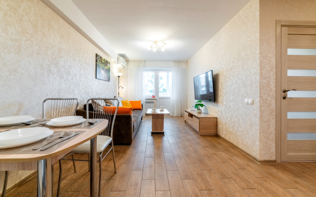 Uyutnaya 2-Kh Komnatnaya Flat