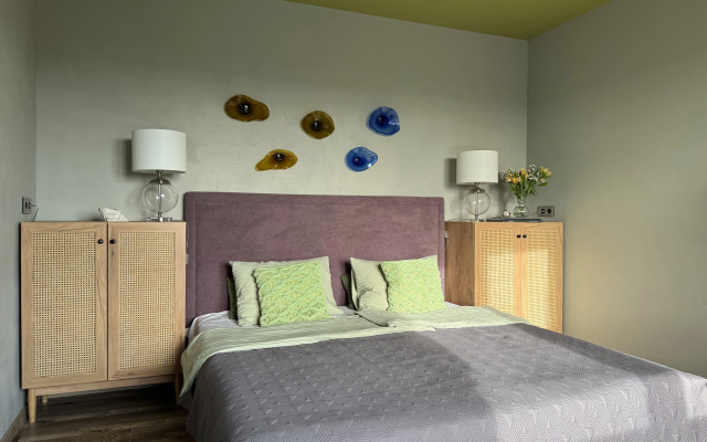 Vesna Na Baltike Flat