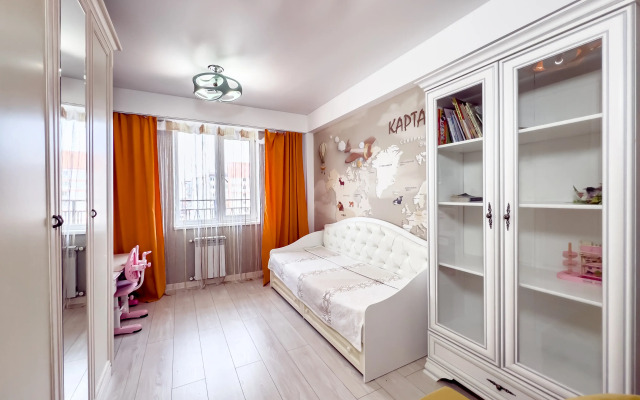 Uyutnaya V Siriuse S Vidom Na Gory Flat