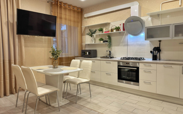 Апартаменты Уютные 2к апартаменты 4 человека на Набережной в Центре