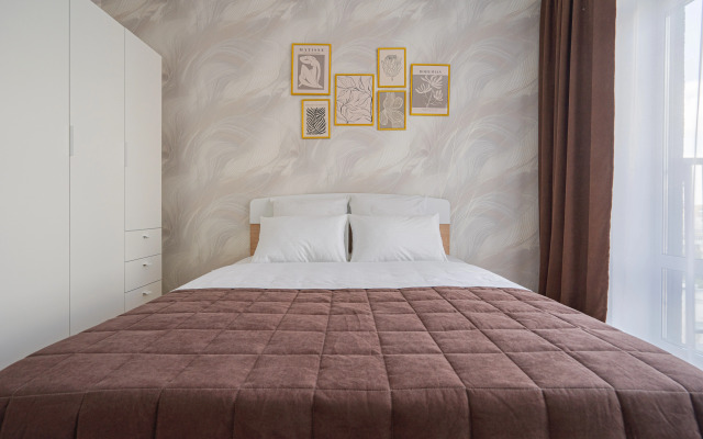 V tsentre Yekaterinburga Flat