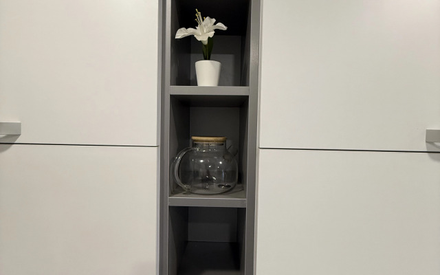 Uyutnaya Odnushka s Dizaynerskim Remontom Flat