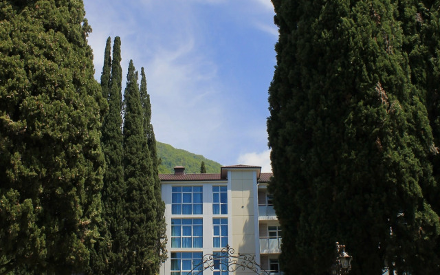 Imeni Chelyskintsev Hotel