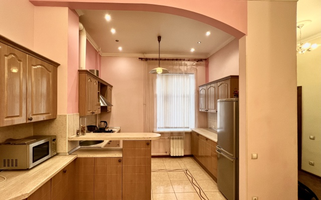 Апартаменты Большая Морская 21 трехкомнатные