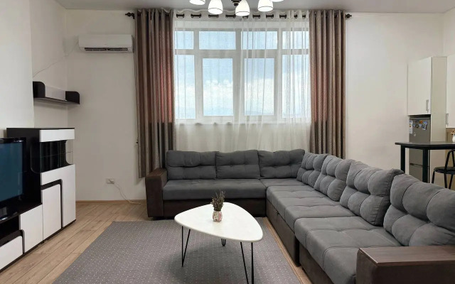 Uyutnye Apartamenty Kievskaya, 190 Flat