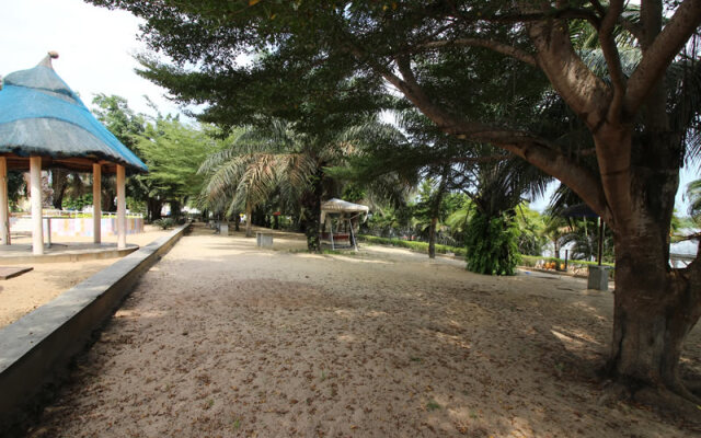 Whispering Palms Hotel and Resort