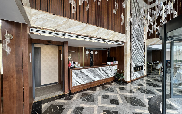 Trademark Collection by Wyndham Operla Airport Hotels