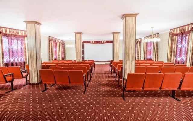 Gostiny Dom Hotel