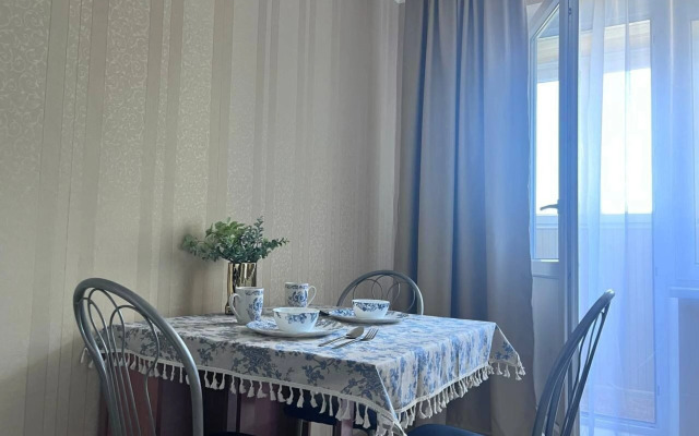 Na Prospekte Traktorostroiteley, 56 K1 Flat