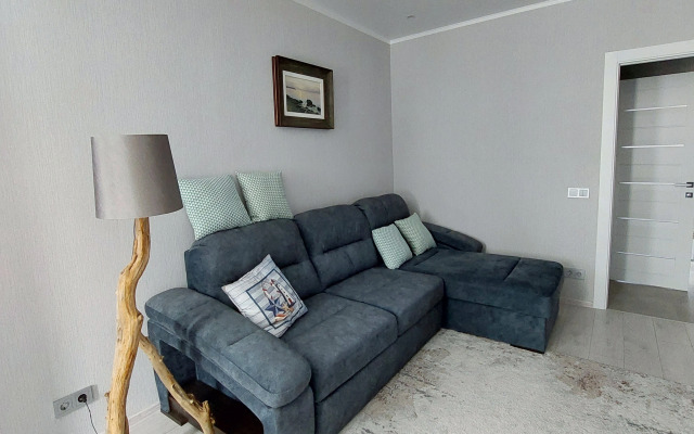 Po Ulitse Bolshaya Okruzhnaya Flat