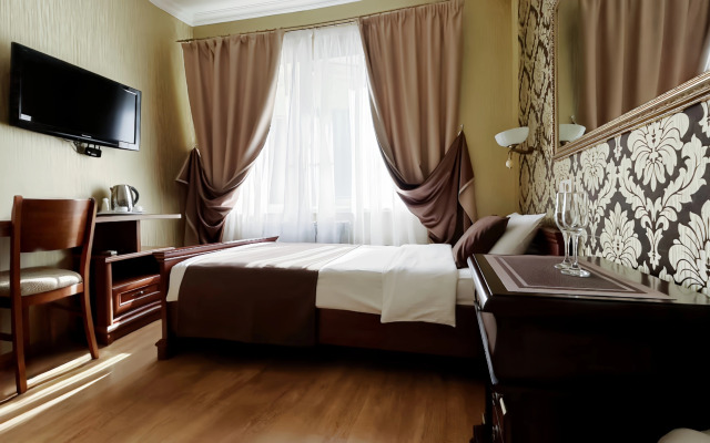 Living Quarters Elizaveta Na Ul.Ostrovskogo 25