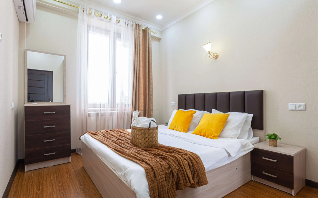 Stay Inn on Mashtots avenue 33/1-51 Apartments