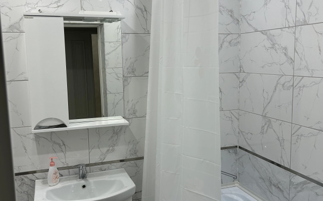 Квартира Уютная новая на Карла Маркса 98/1