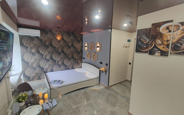 Апартаменты отличная студия напротив Сибади в центре Нефтяников