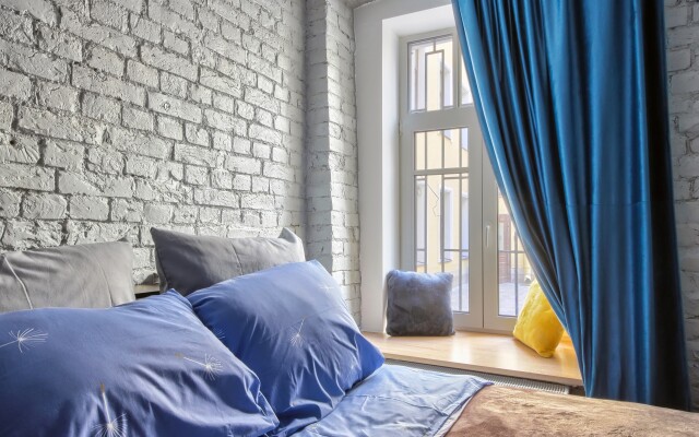 MyhomeYourhome Na Bolshom Kazachyem Pereulke Apartments