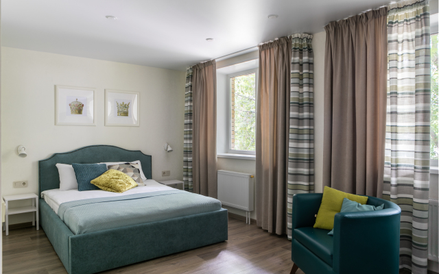 Home Hotel Guest house