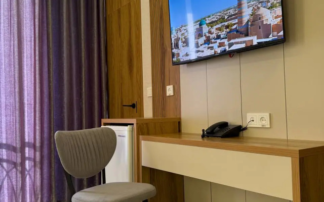 Orient Premium Hotel