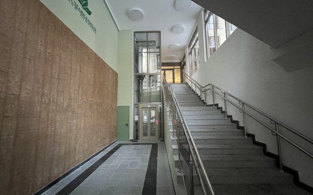 Апартаменты Румер с шикарным видом на парк с высокого этажа