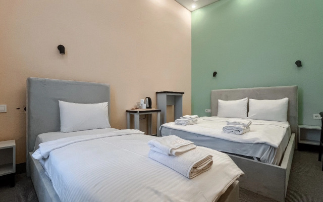 Grand Rafinn Hotel
