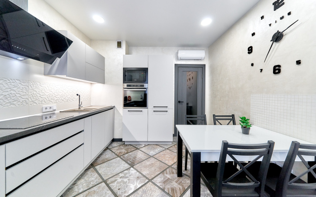 Kvartira na Timiryazeva 8 Apartments
