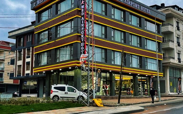 Отель Med Airport