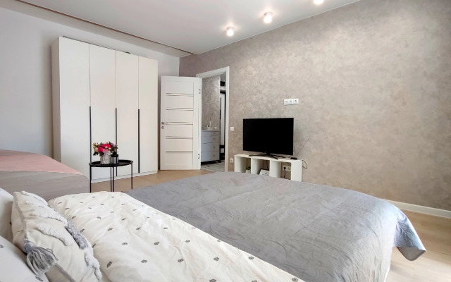 Dvushka S Izolirovannymi Komnatami Flat