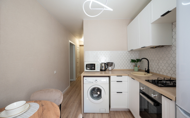 V Tsentre Ryadom Tk Korston Flat