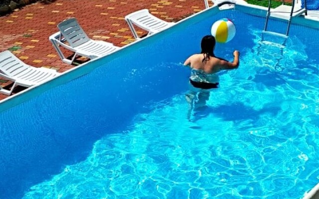 Kalipso Hotel