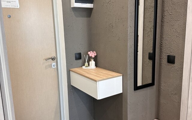 1-к. квартира на Базарной площади с видом на пруд, 30 м², 22 этаж