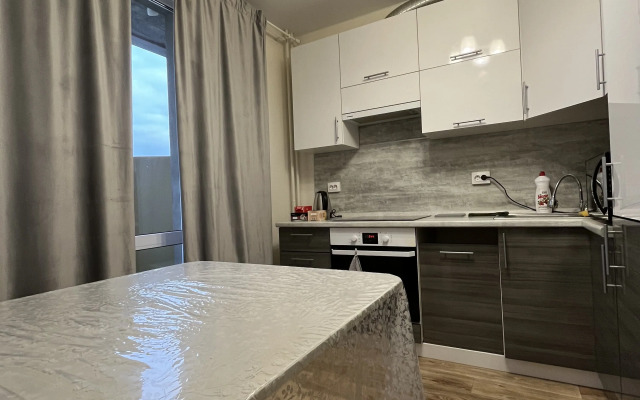 Na Nadezhdyi Plevitskoj 31 Flat